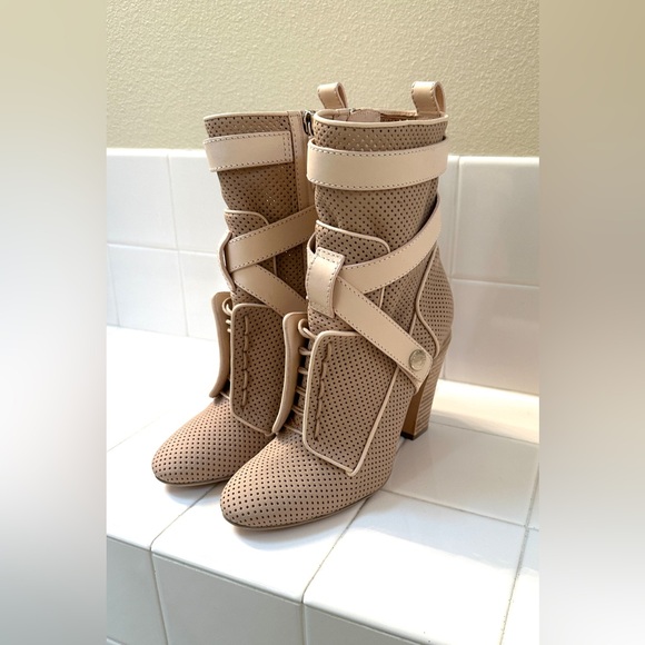 Fendi Nude Perforated Heeled Boots - Picture 10 of 13